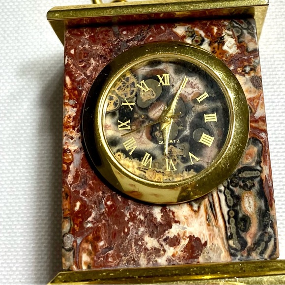 Miniature Clock Souvenir Gift Gold color - Picture 7 of 8